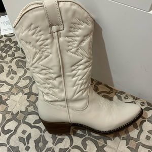 Steve Madden cowgirl boots